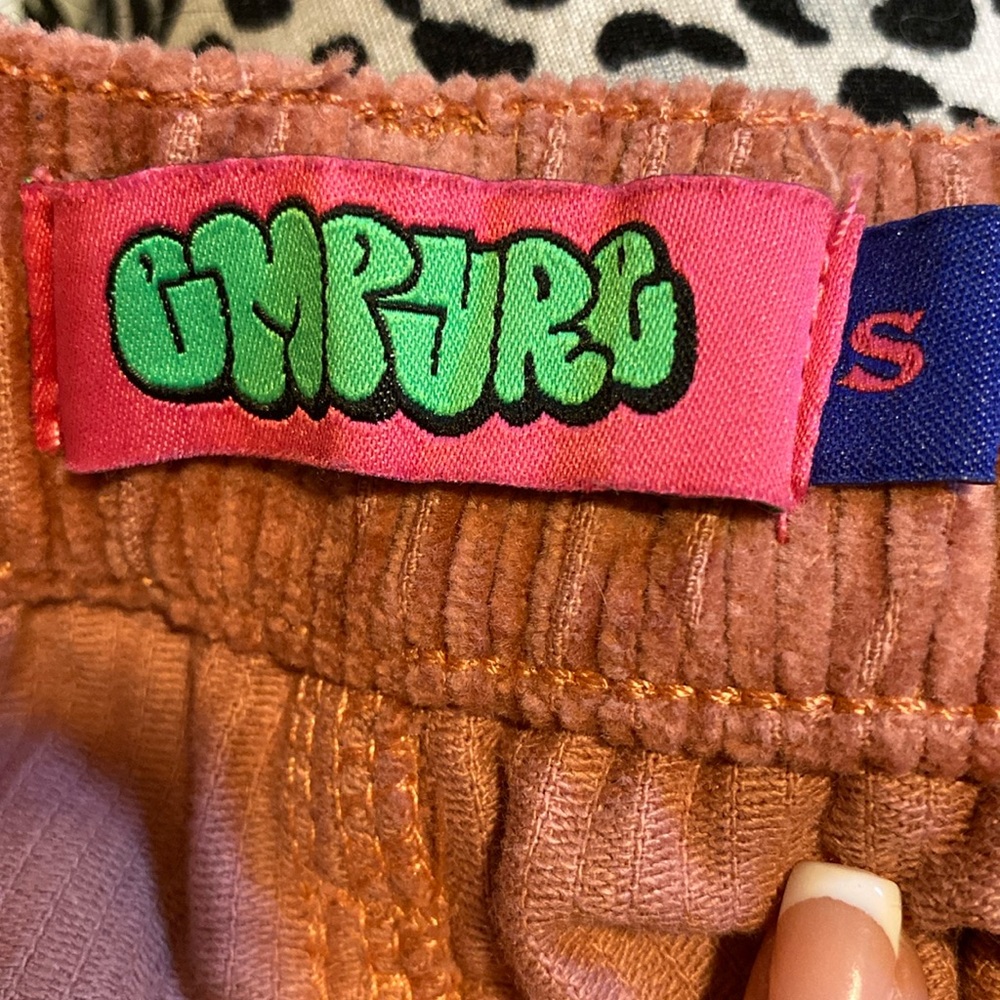 Corduroy coral shorts